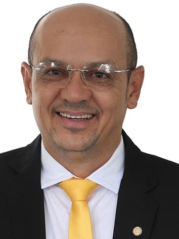 Júlio Oliveira