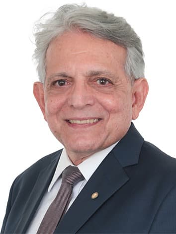 Pauderney Avelino